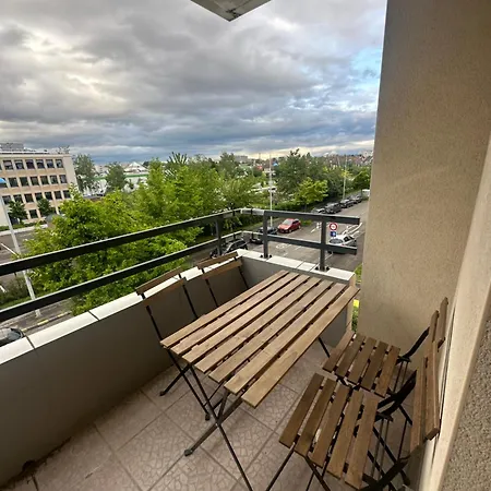 Appartement Tres Beau Trois Pieces Avec Vue Degagee à Strasbourg Chambre photo