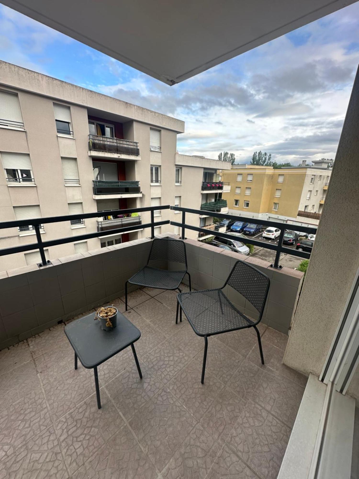 Apartamento Tres Beau Trois Pieces Avec Vue Degagee *