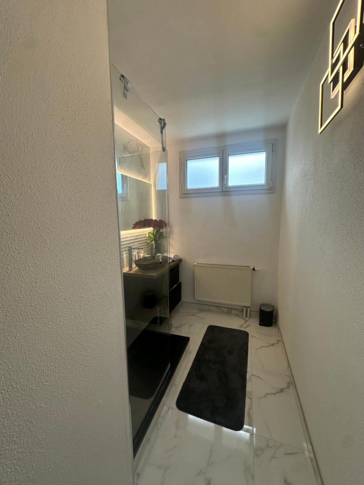 Apartamento Tres Beau Trois Pieces Avec Vue Degagee *